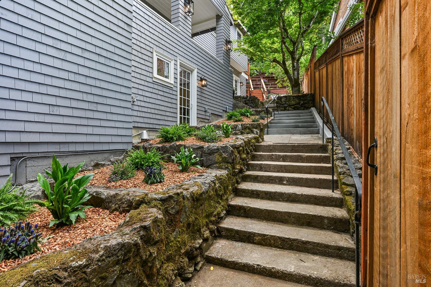 220 Laurel Avenue