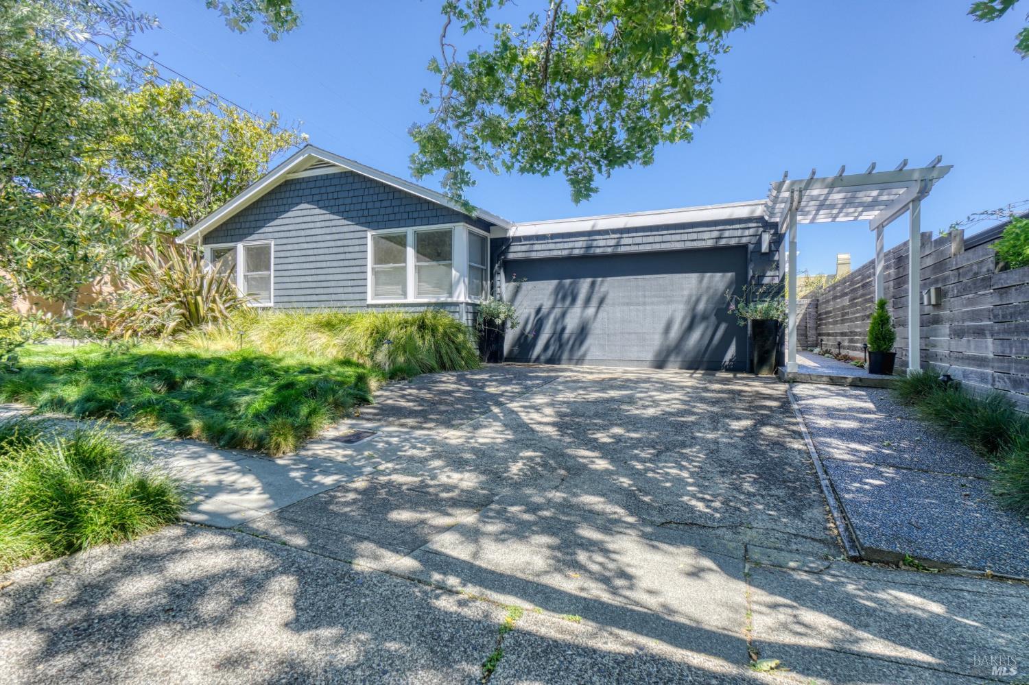 1704 San Anselmo Avenue