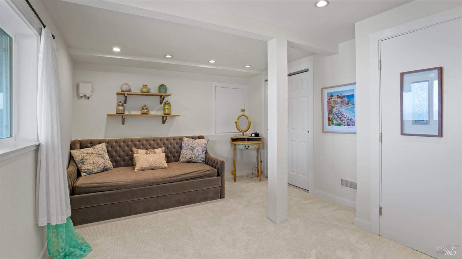 120 Sunset Way