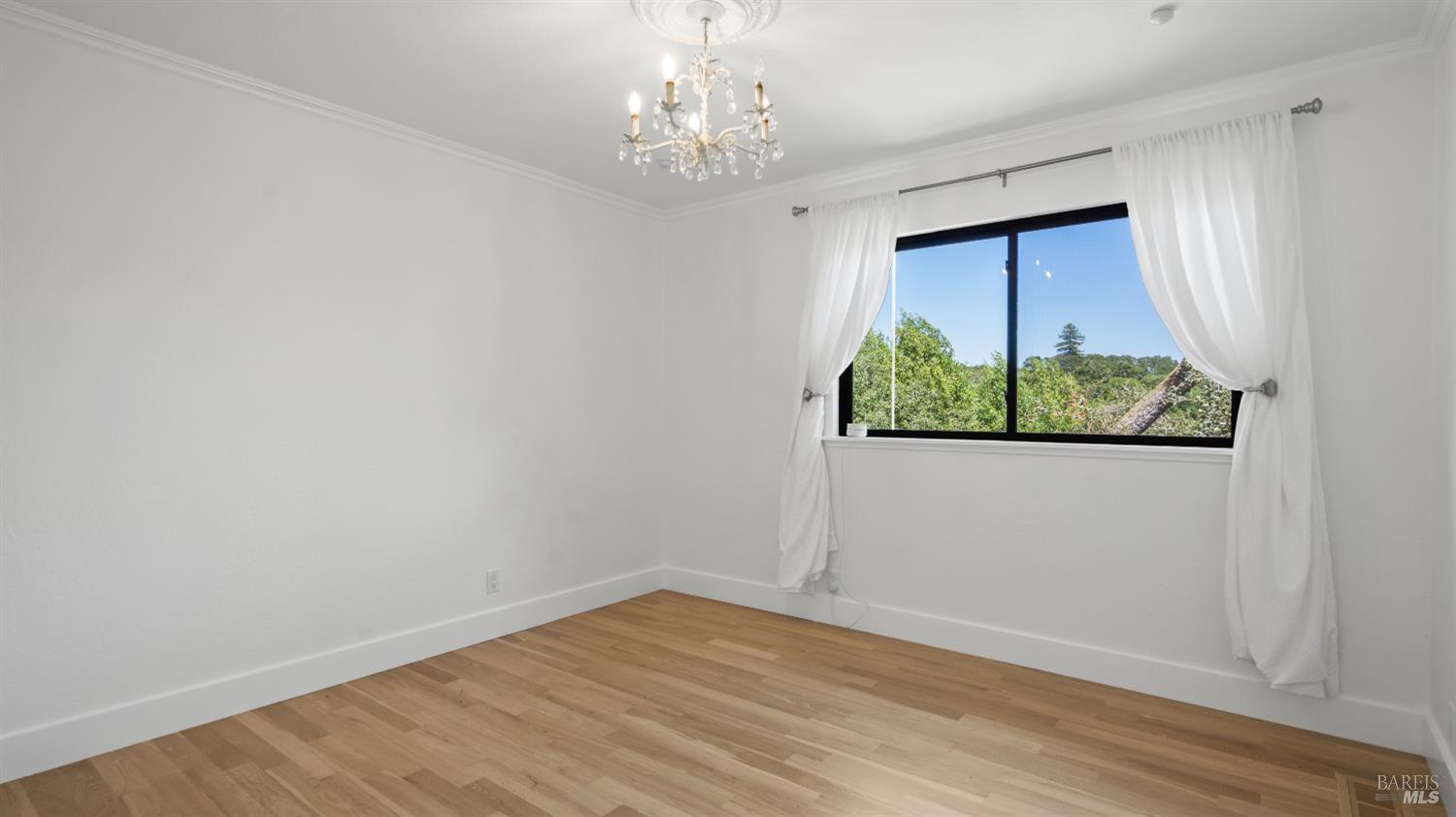 311 Grandview Avenue