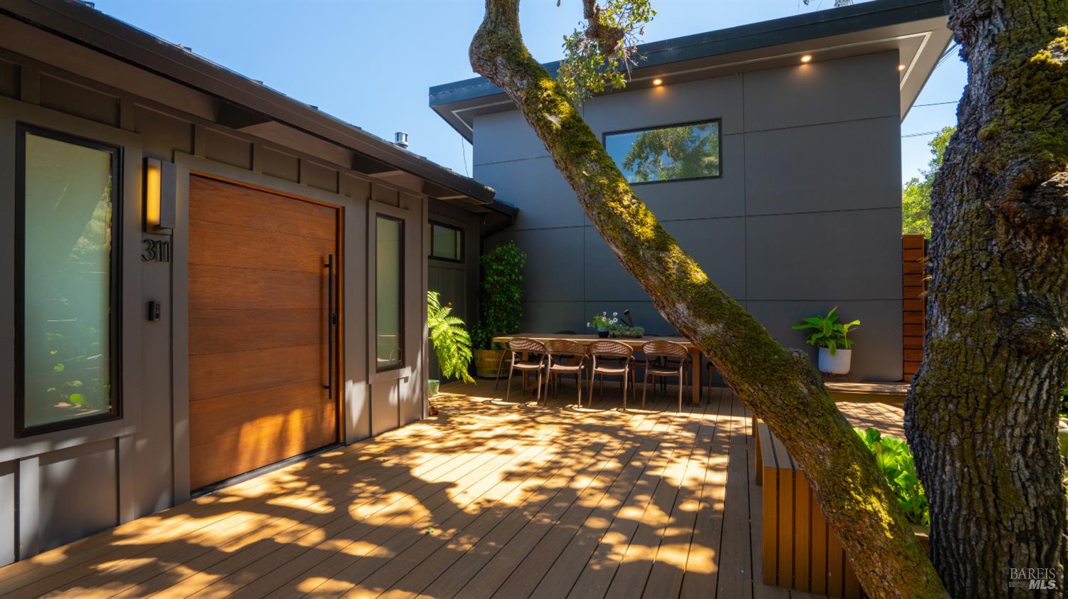 311 Grandview Avenue