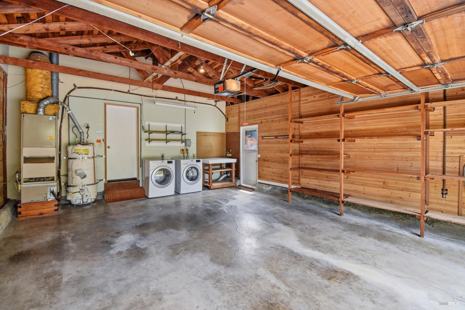 5 Sunny Oaks Drive