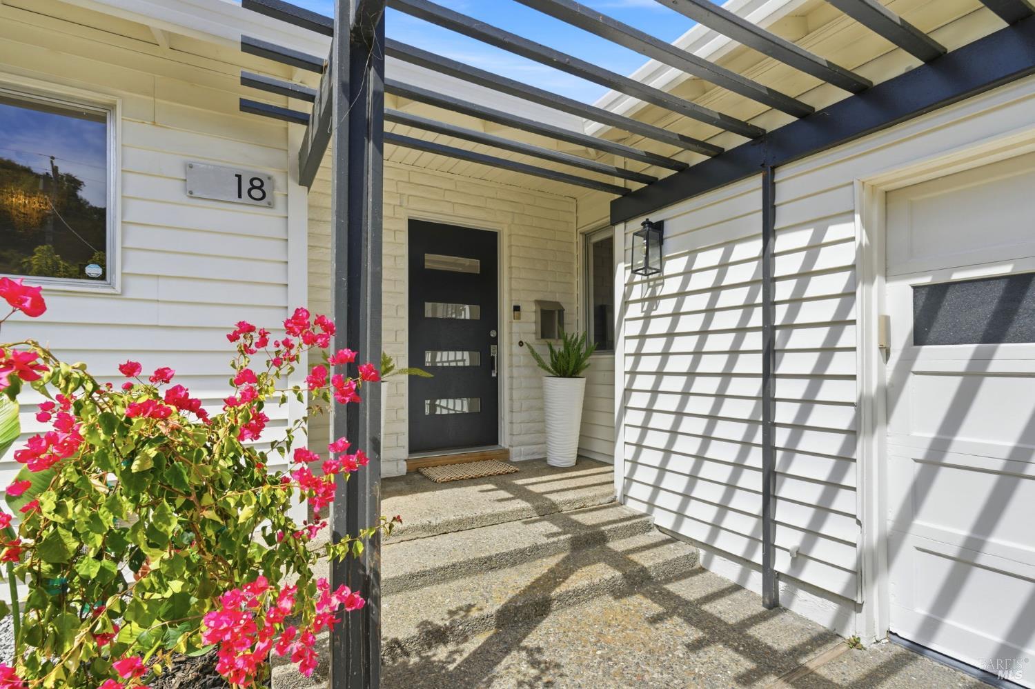 18 Terra Linda Drive