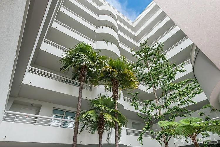 403 Main Street Unit: #506N