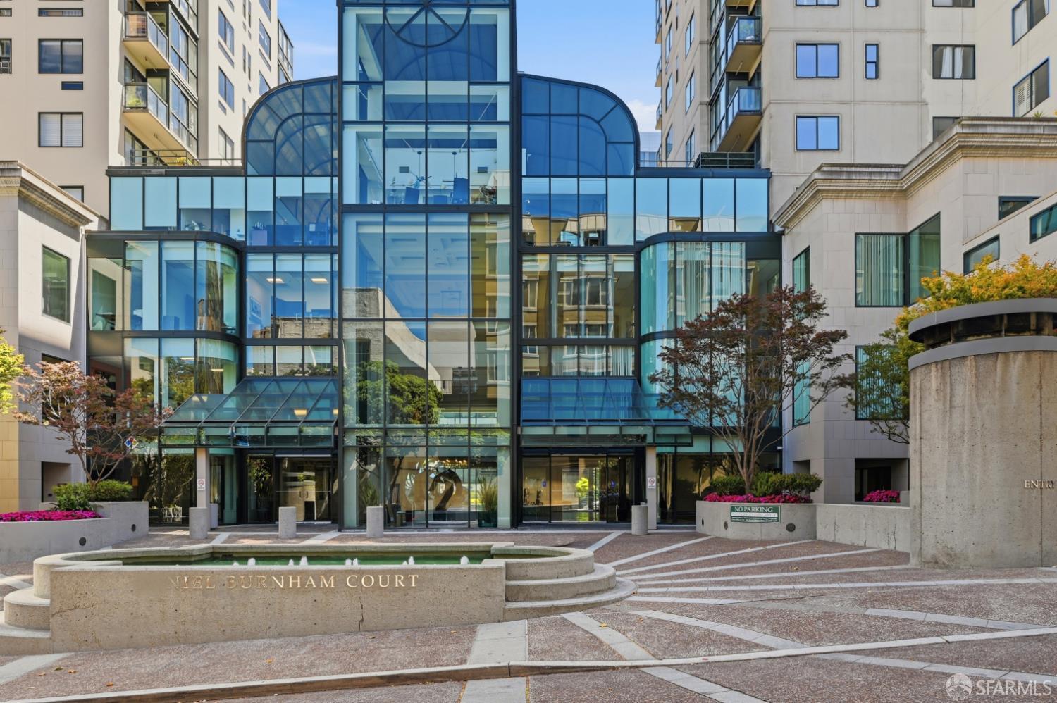 1 Daniel Burnham Court Unit: #315