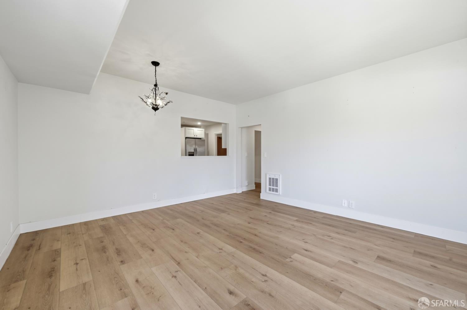 1 Daniel Burnham Court Unit: #315