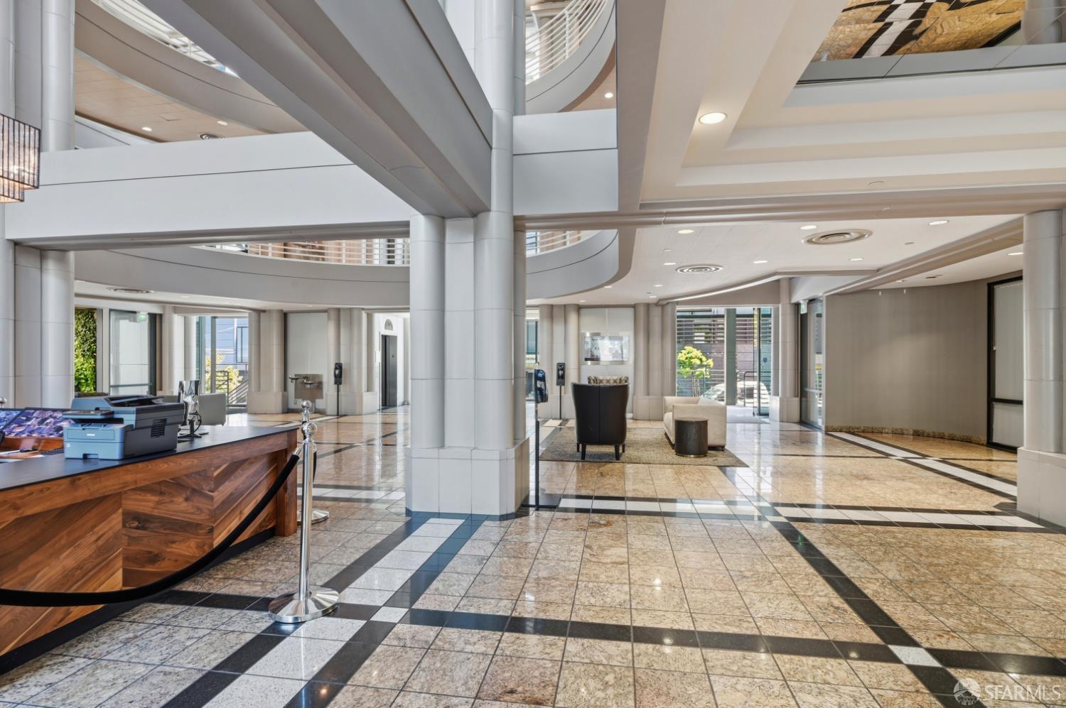 1 Daniel Burnham Court Unit: #315