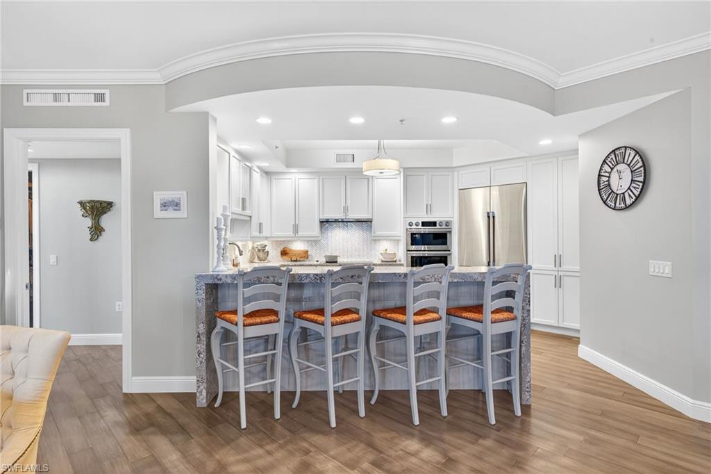 23850 Via Italia CIR # 1105, ESTERO Unit: 1105