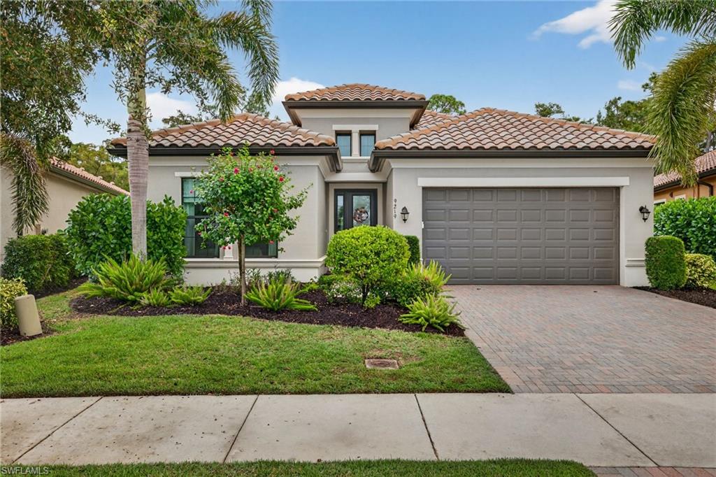 9219 Isla Bella CIR