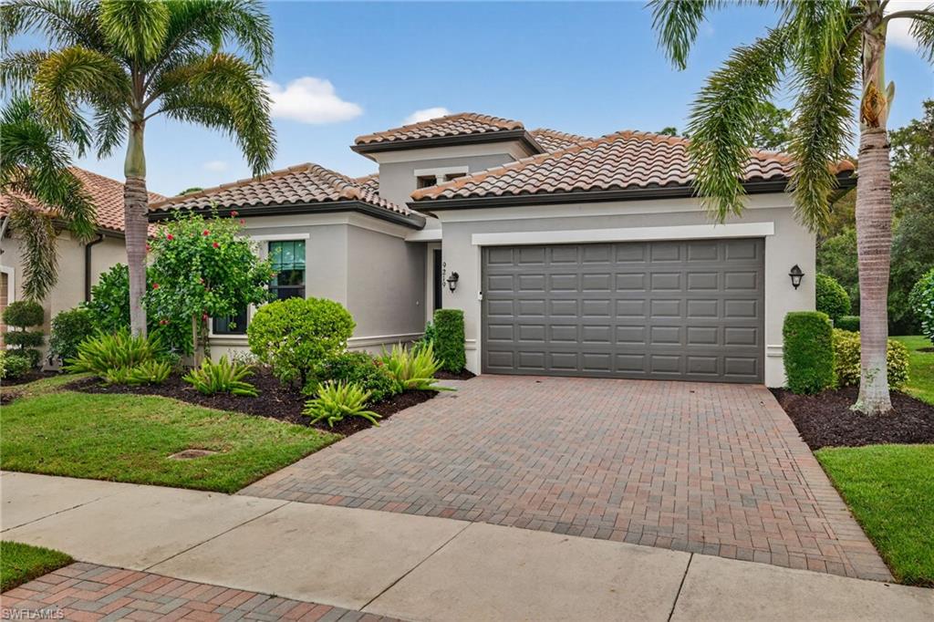 9219 Isla Bella CIR