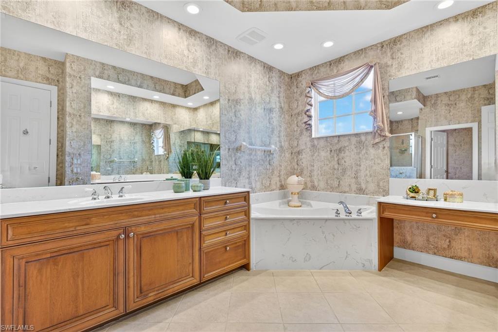 23780 Merano CT # 201