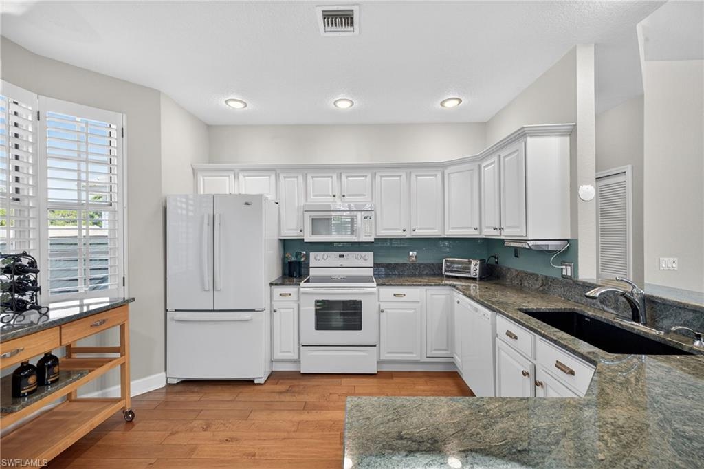 25200 Goldcrest DR # 523