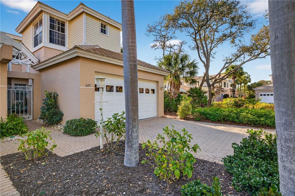 25200 Goldcrest DR # 523