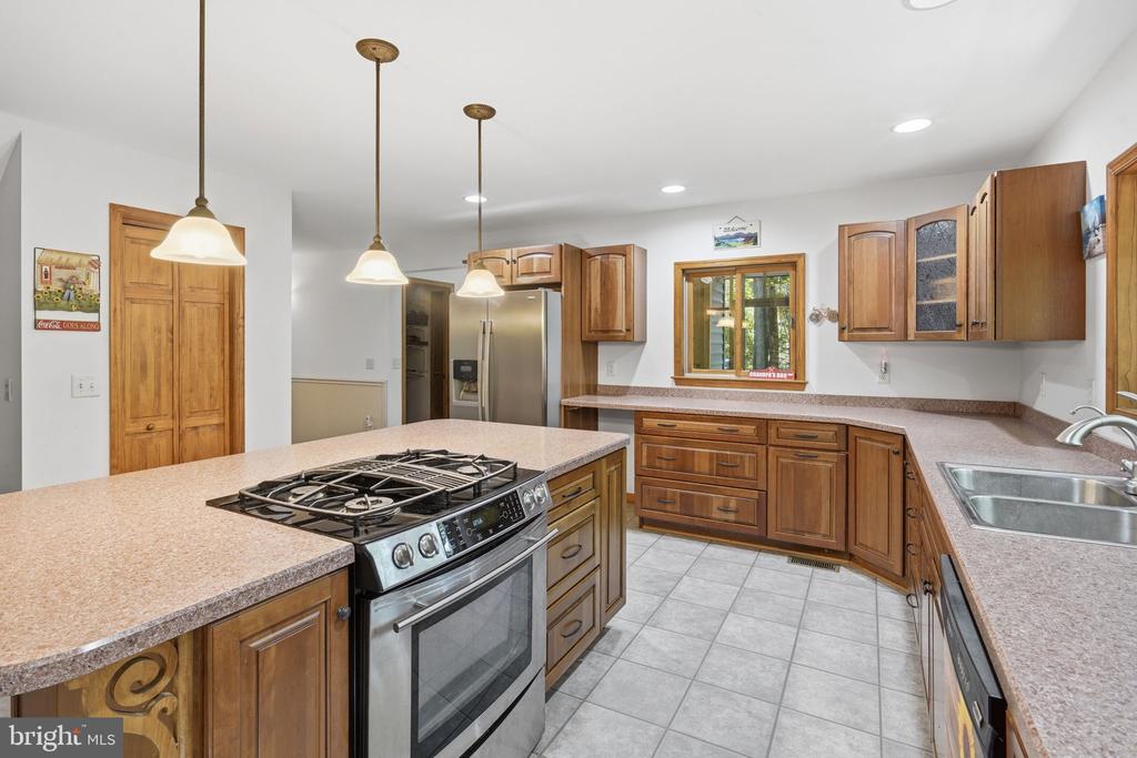 22300 FRAZIER ROAD
