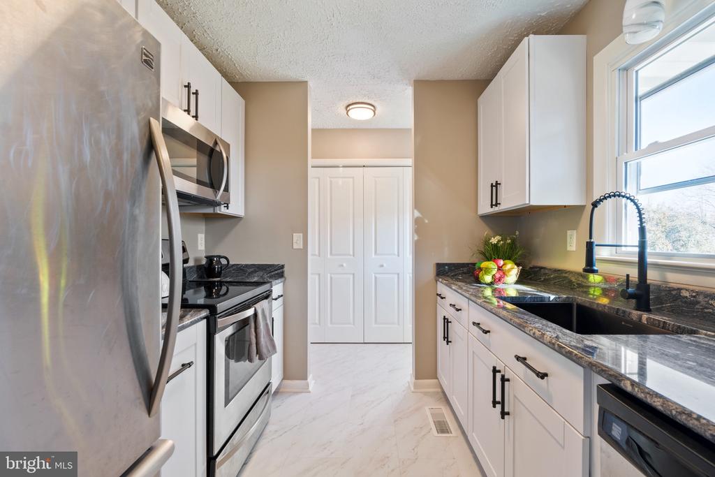 116 FAIRVIEW DRIVE