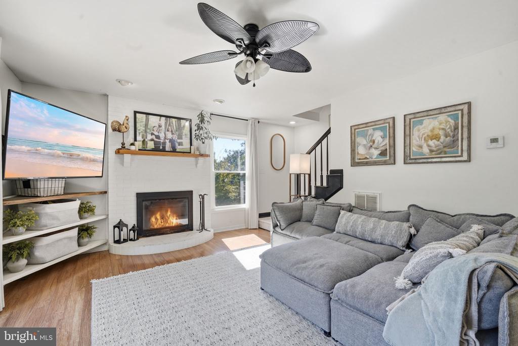 120 LENTLY FARM LANE
