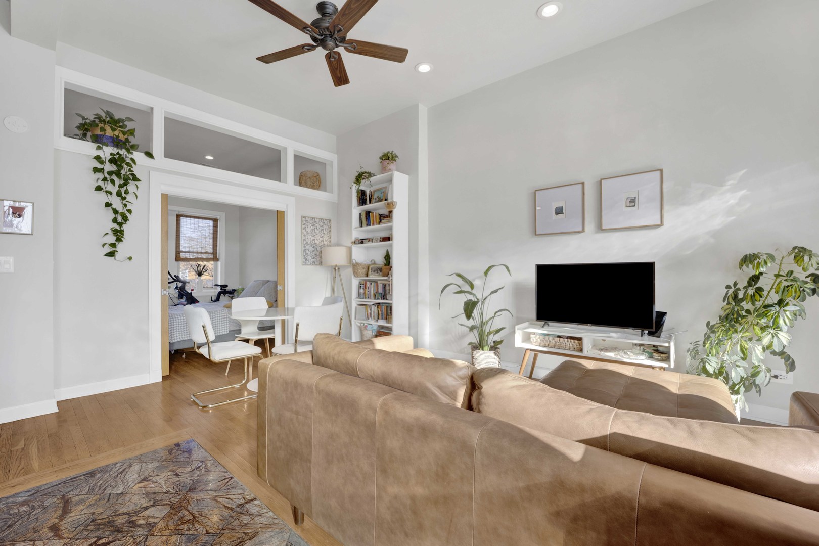 3107 W George Street Unit: 3