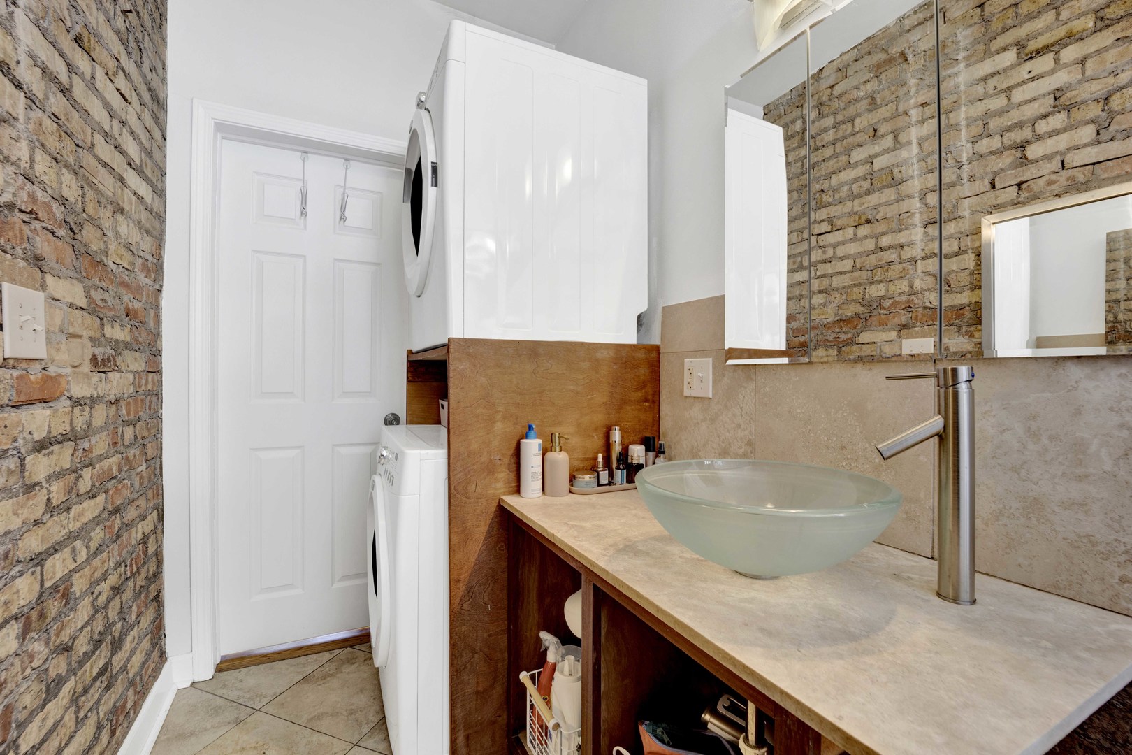 3107 W George Street Unit: 3