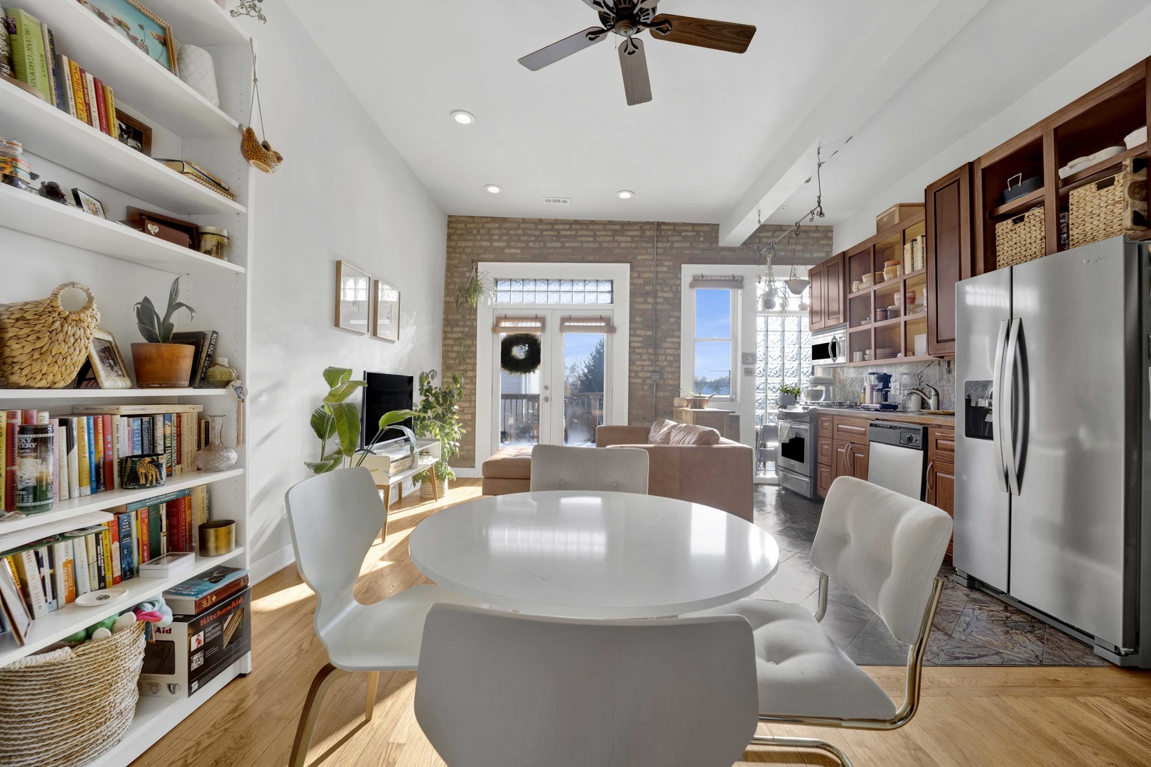 3107 W George Street Unit: 3