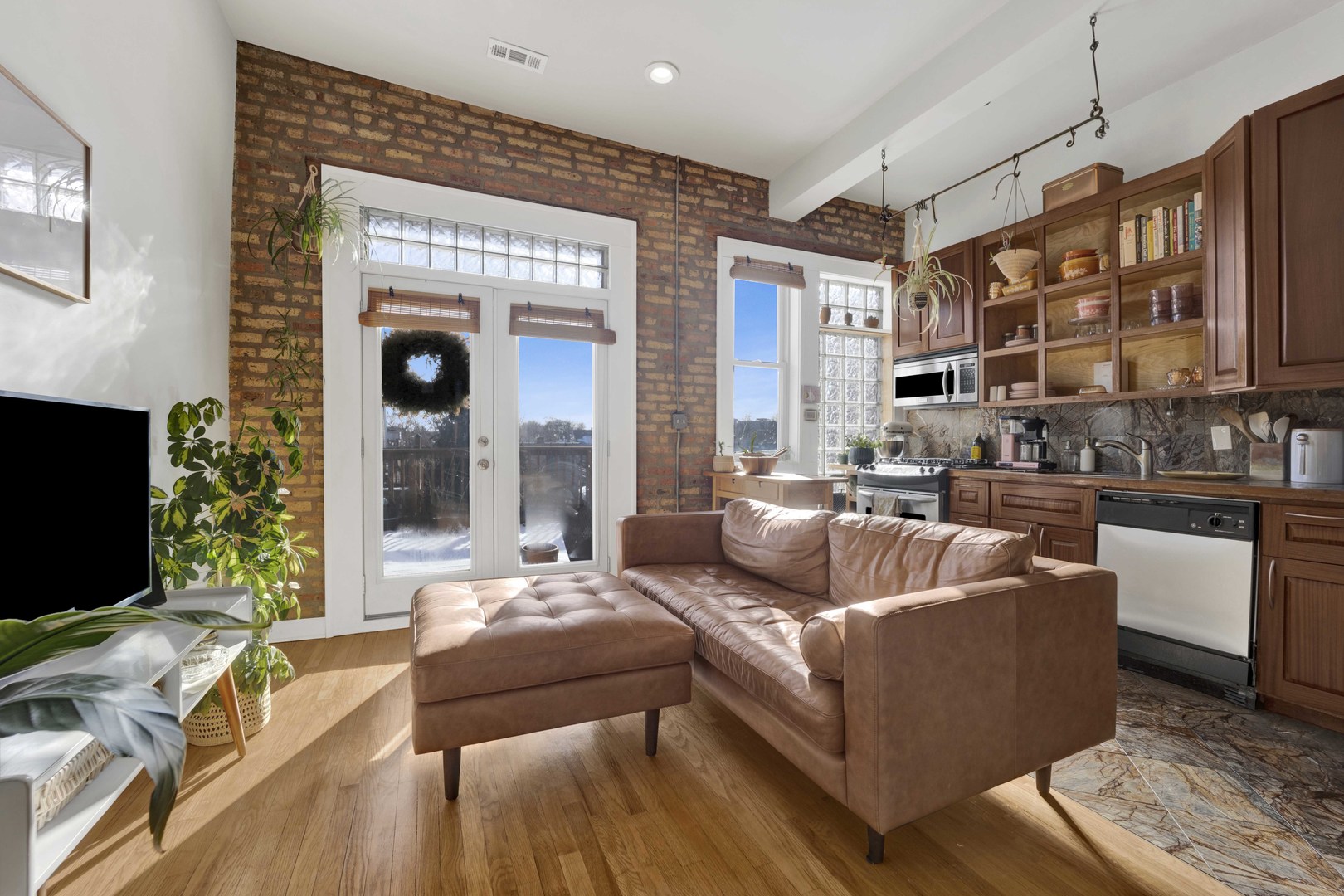 3107 W George Street Unit: 3