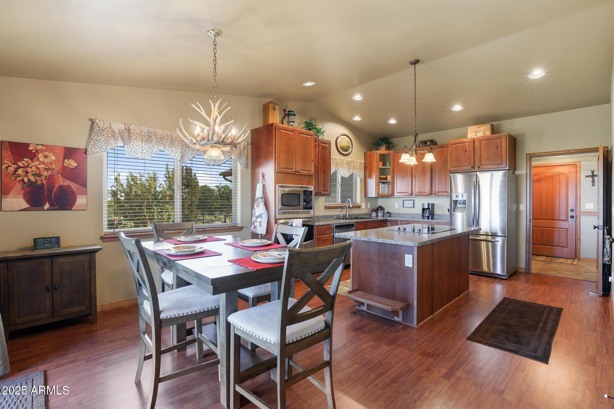 4018 Sunset Rdg Lp Loop