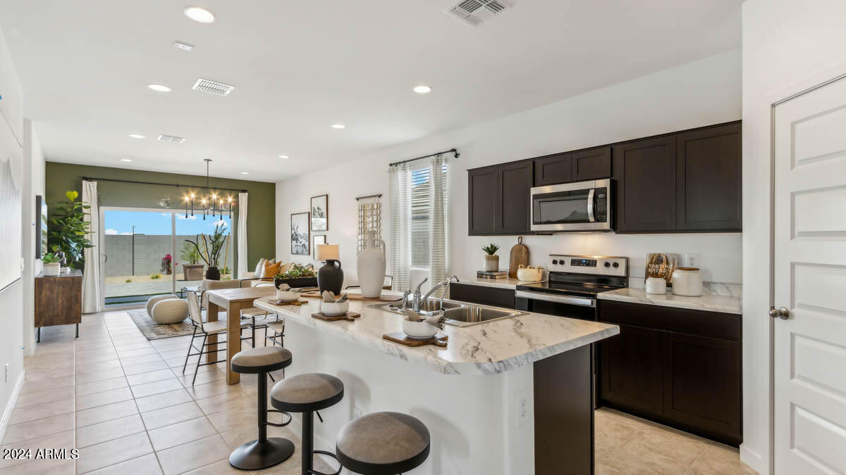 35523 N Breezy Lane
