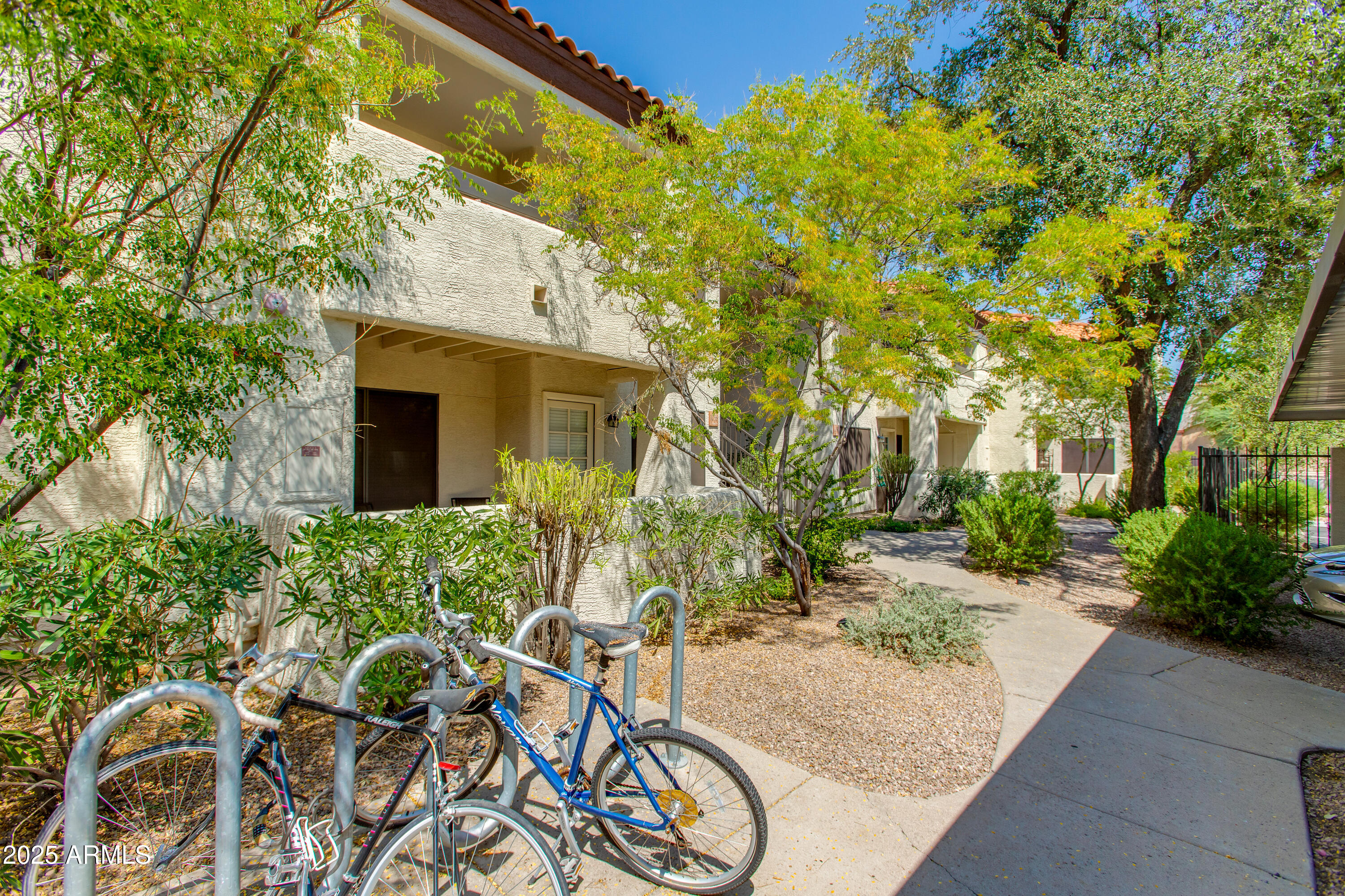 9990 N Scottsdale Road, 1038, Paradise Valley Unit: 1038