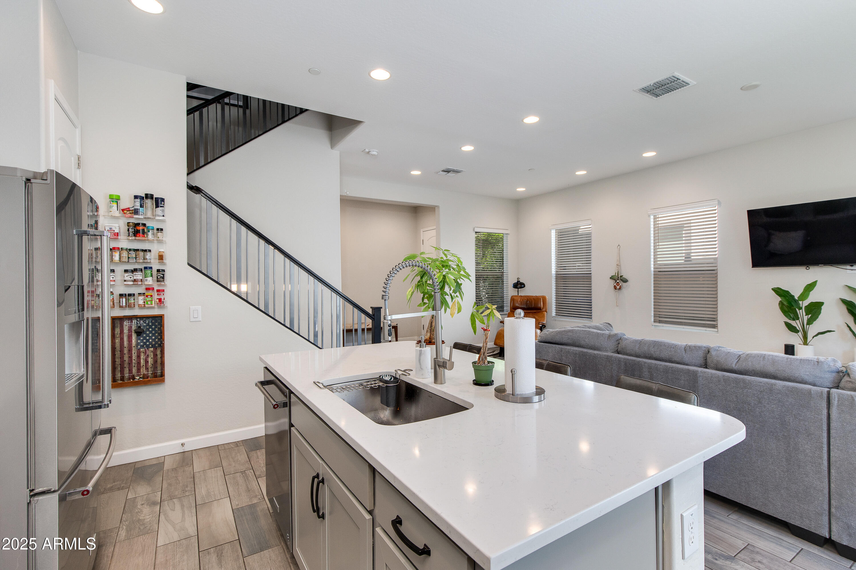 3057 N 37TH Way, Phoenix