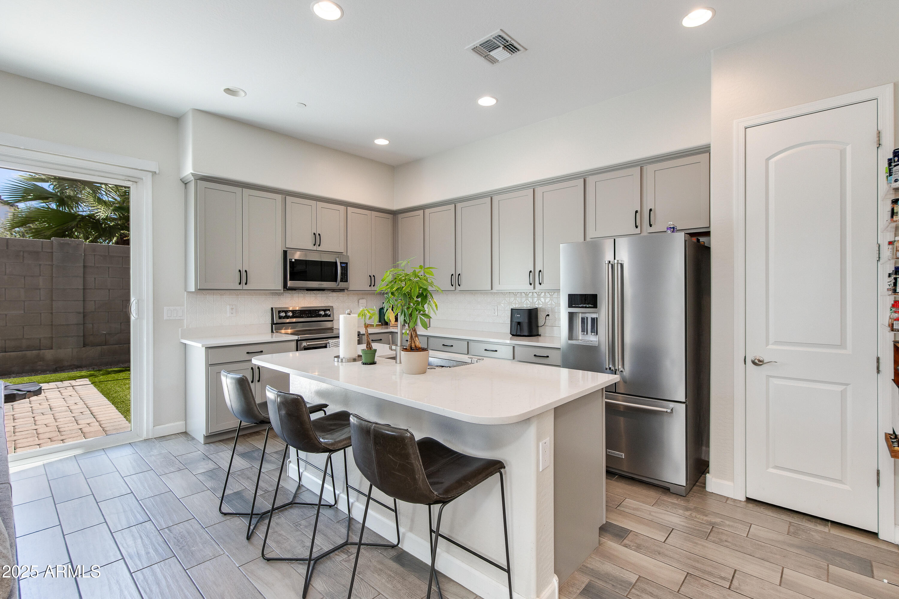 3057 N 37TH Way, Phoenix