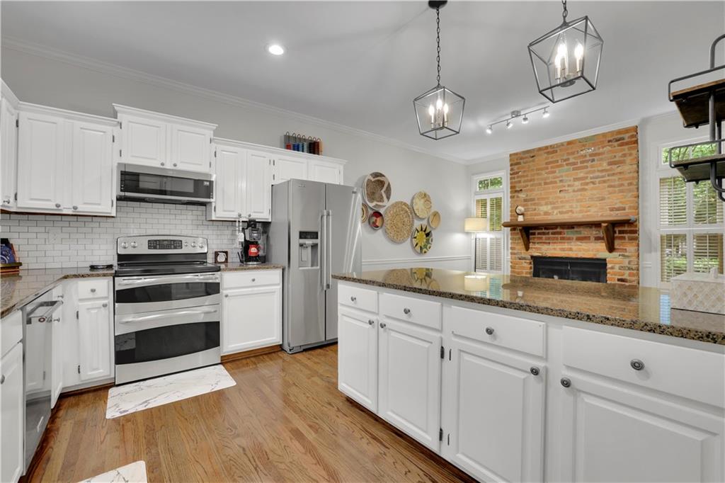 305 River Glen Drive