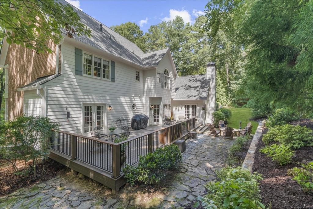 2020 Shallowford Park Manor