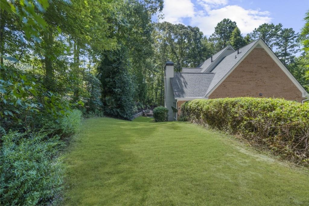 2020 Shallowford Park Manor