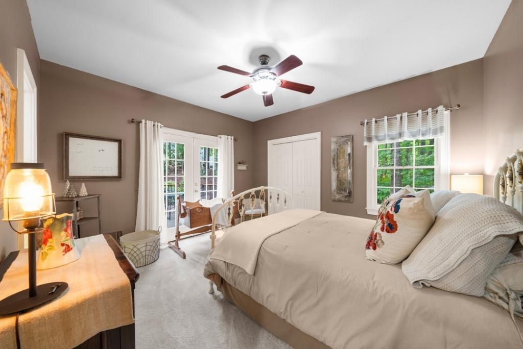 2020 Shallowford Park Manor