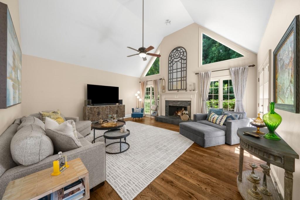 2020 Shallowford Park Manor