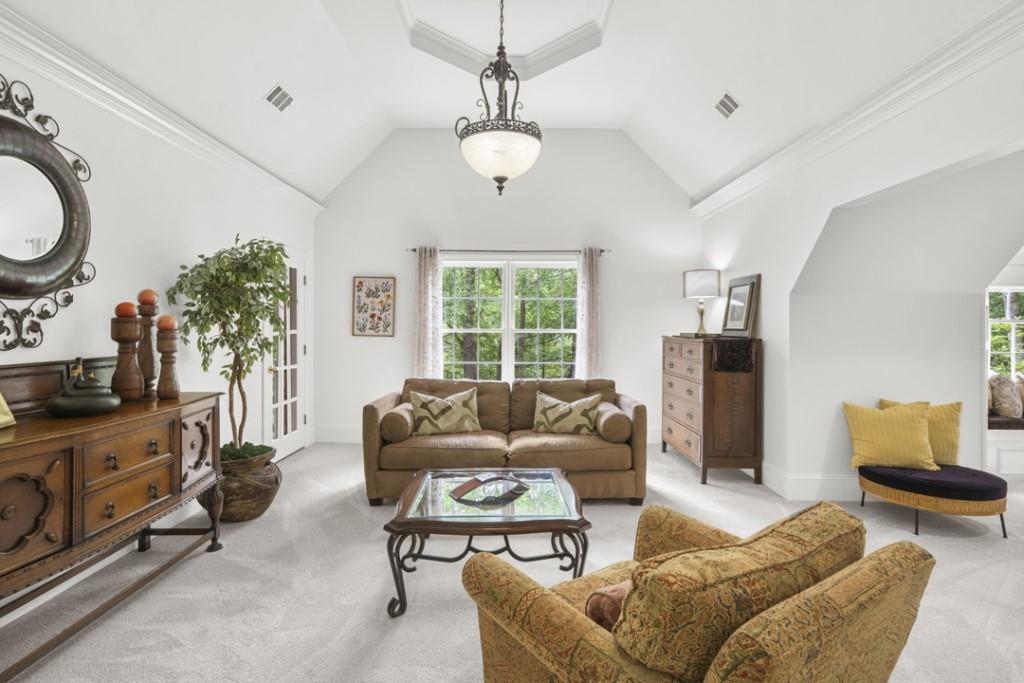 2020 Shallowford Park Manor