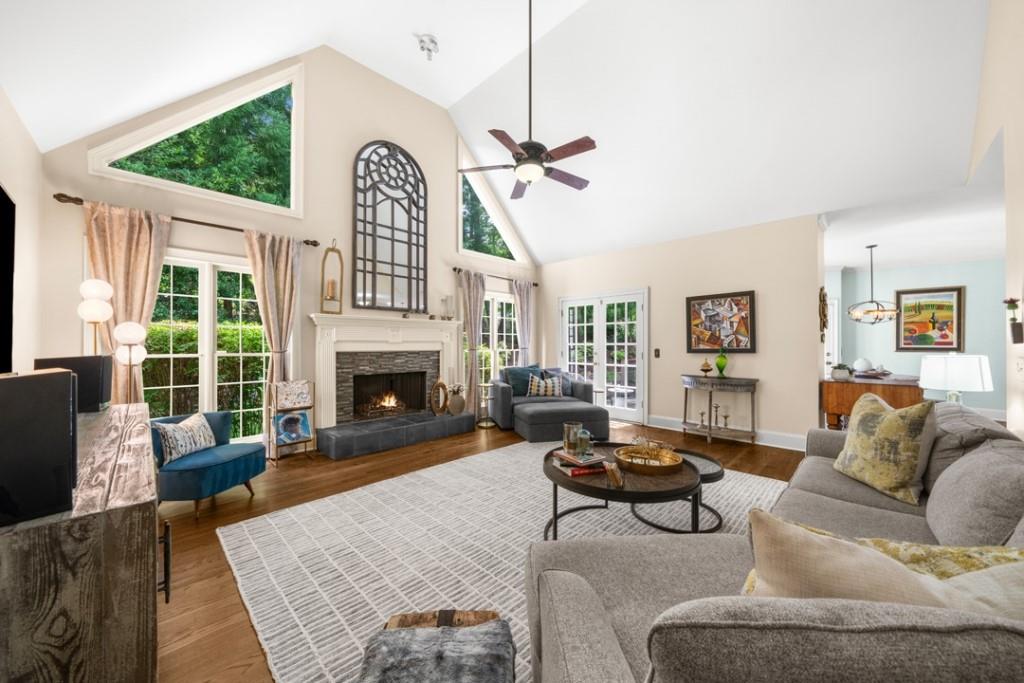 2020 Shallowford Park Manor