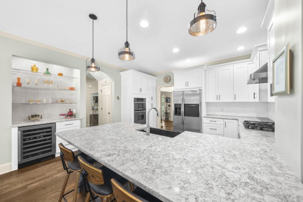 2020 Shallowford Park Manor