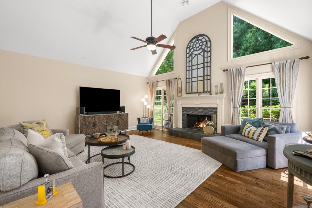 2020 Shallowford Park Manor