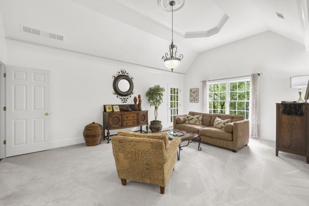 2020 Shallowford Park Manor