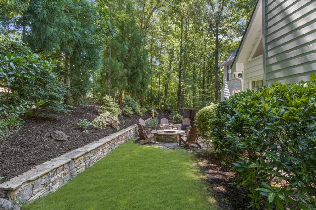 2020 Shallowford Park Manor