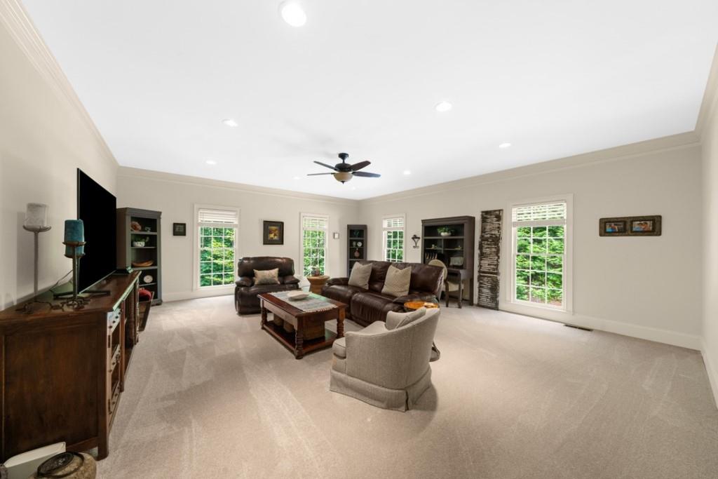 2020 Shallowford Park Manor