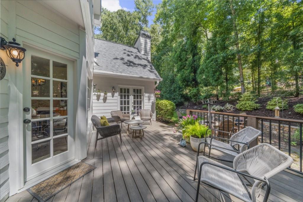 2020 Shallowford Park Manor