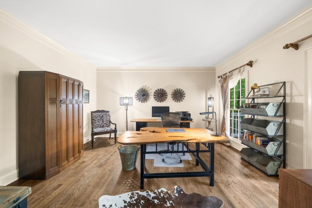 2020 Shallowford Park Manor