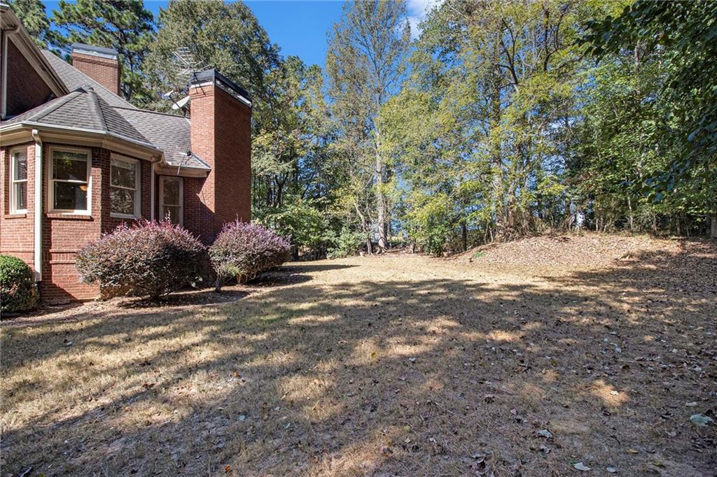 345 Lake Bend Court