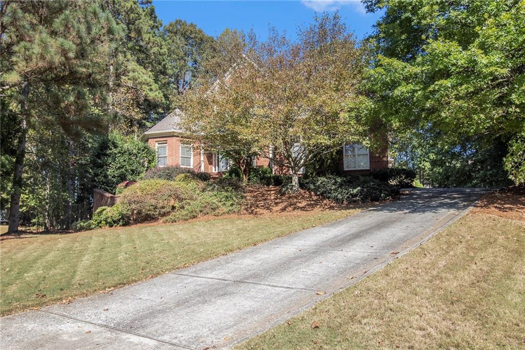 345 Lake Bend Court