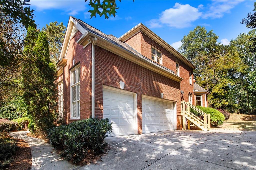 345 Lake Bend Court