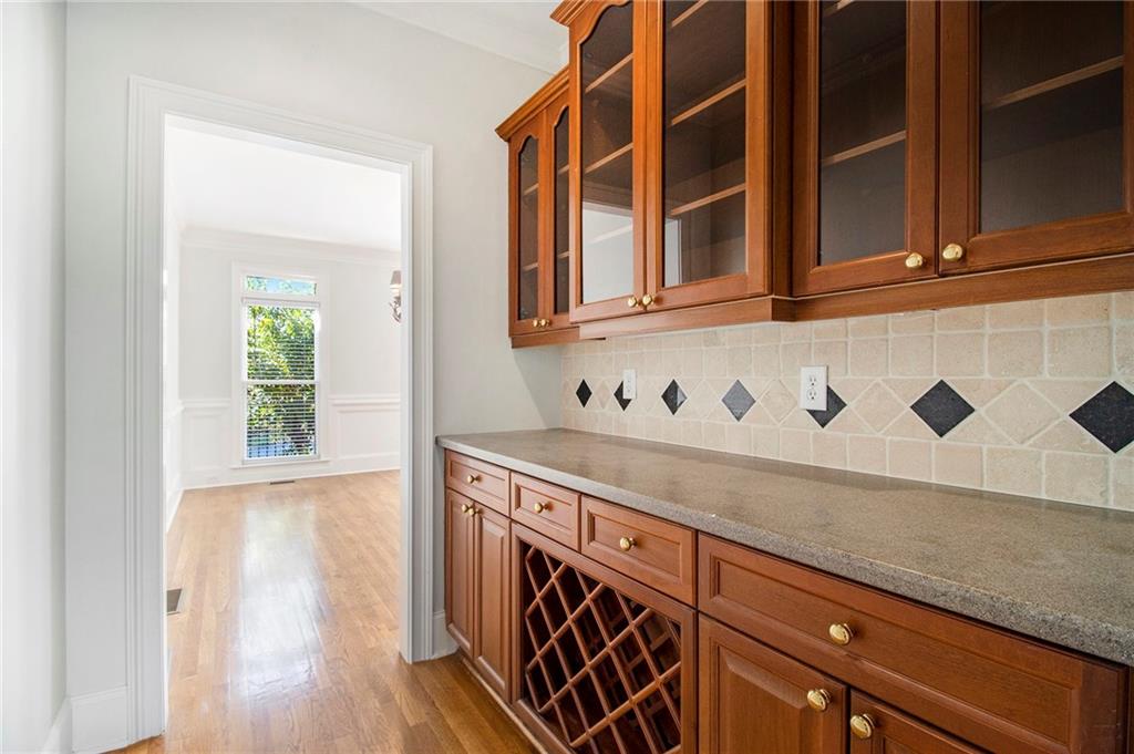 345 Lake Bend Court
