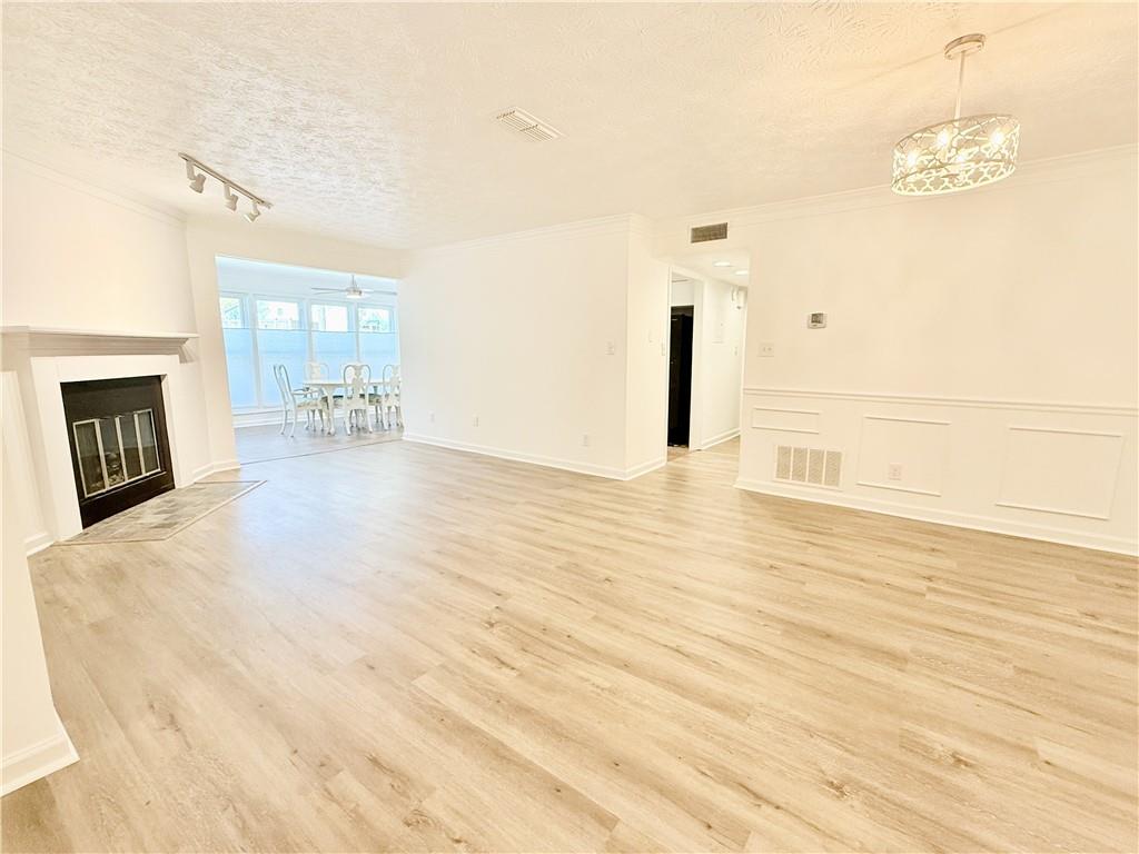 3001 Canyon Point Circle