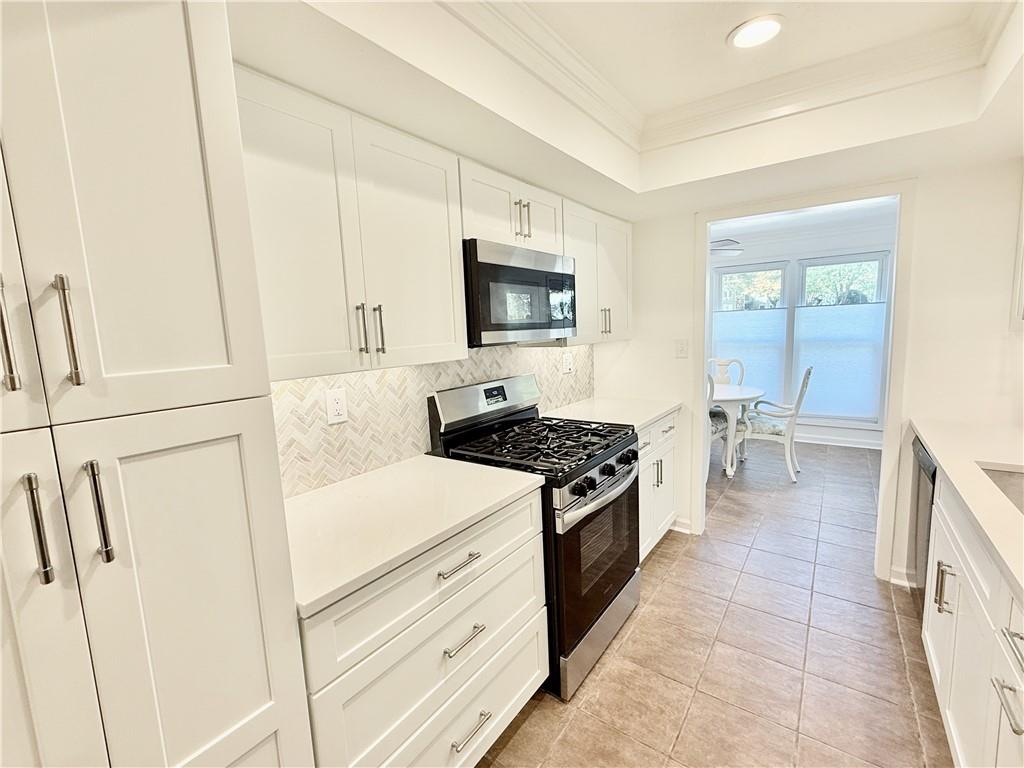 3001 Canyon Point Circle