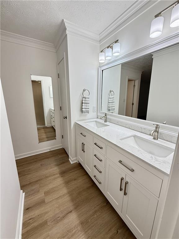 3001 Canyon Point Circle